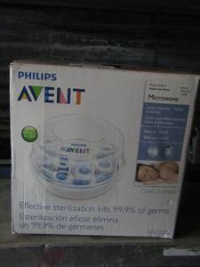 lot 69 image: Philips avent bottle sterilizer