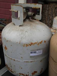 lot 87 image: propane tank