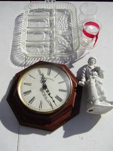 lot 126 image: MARSHALLFIELD & COMPANY WALL CLOCK, VASES, GLASS DIVIDED TRAY