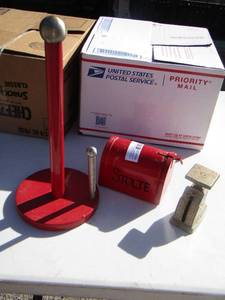 lot 129 image: paper towel holder, kitchen scale mini mail box