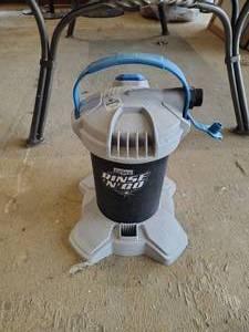 lot 24 image: Unger Rinse and Go system