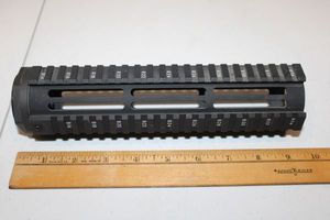 lot 88 image: Quad rail hand guard