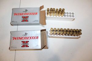 lot 131 image: Ammo Winchester 25-06 Rem 90 gr