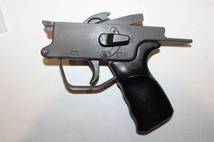 lot 166 image: Looks like HK G3 lower, complete
