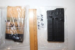 lot 185 image: HK 91 AS magazines