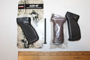 lot 208 image: AGR 47 pistol grips