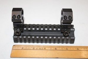 lot 211 image: Unmarked rail mount