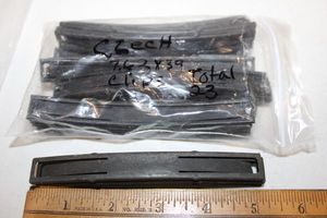 lot 302 image: Czech 7.62 x 39 clips