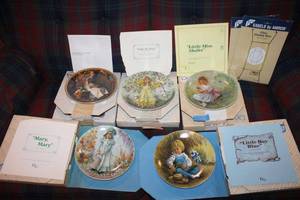 lot 52 image: Collector plates with two plate display wires, see photos for details