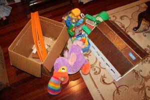 lot 57 image: Vintage toys with barn and wood blocks