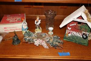 lot 171 image: Home decor with The Sunny Bunch China tea set, and Moms Mansion birdhouse