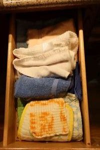 lot 148 image: Hand towels and aprons