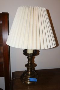 lot 214 image: Brass base table lamp