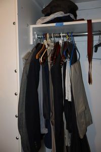 lot 265 image: Mens suit jackets and pants