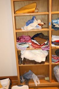 lot 279 image: Sewing fabrics and patterns