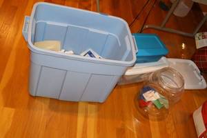 lot 274 image: Craft and sewing supplies