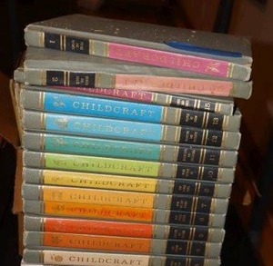lot 184 image: Vintage Child Craft Encyclopedia set