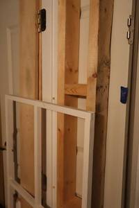 lot 323 image: Door and extra framing boards