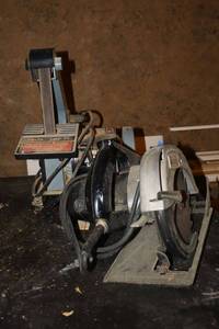 lot 342 image: Craftsman circular saw, Delta 1 belt 5 disc sander