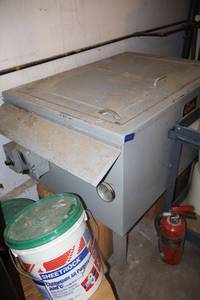 Wax melting tank (previously used for candle business) VERY HEAVY BRING HELP TO REMOVE!