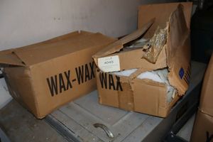 lot 373 image: Wax pieces (great for fire starters)
