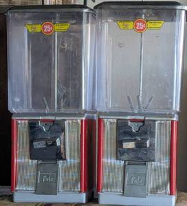 Two Folz Northwestern Vending Machines with Locking Keys