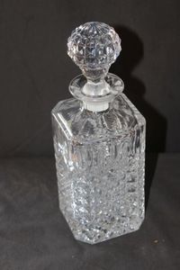 lot 135 image: Vintage Lead Crystal Glass Decanter in Diamond Cut Pattern with matching stopper