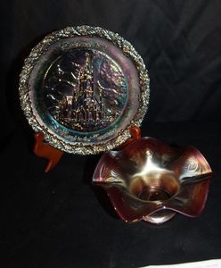 lot 153 image: Vintage Fenton Carnival glass Plate Featuring st Marys in the Mountains and an accompanying iridescent bowls
