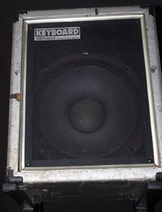 lot 14 image: Vintage Roland Cube-60 keyboard amplifier