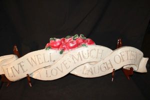 lot 195 image: Vintage Welcome Sign