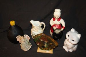 lot 228 image: Vintage collectibles See Description for details