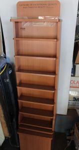 lot 272 image: Retail display Wooden Spinning Shelf