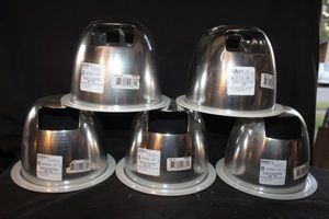 lot 290 image: Five Lithonia LO6AR LSS recessed light trimreflector, clear specular anodized aluminum reflectors.