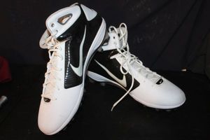 lot 28 image: Nike Zoom Hyper Fly TD Football Cleats Size 16