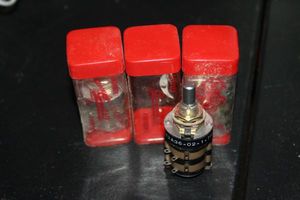 lot 342 image: Three Grayhill 12436-02-1-7 Rotary Switch Appear Unused