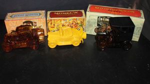 lot 391 image: Three vehicles with boxes