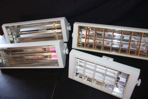 lot 421 image: Four Trac Lighting Fixtures