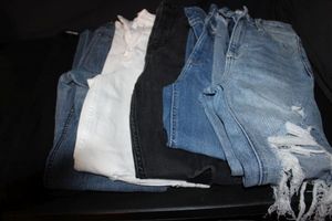 lot 433 image: Womens Pants, See Photos for Brands and Sizes