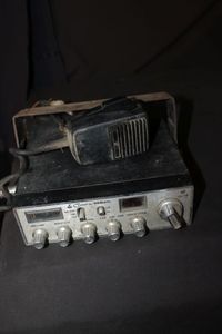 lot 445 image: Cobra CB Radio and Mic