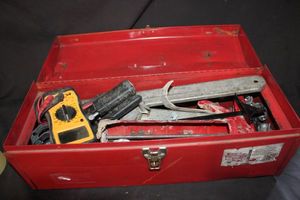 lot 452 image: Toolbox and Contents