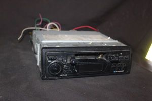 lot 475 image: Car Stereo