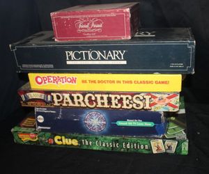 lot 528 image: Family Games as Seen in Photos