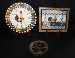lot 570 image: Rooster Clock, Pot Holder and, Wall Deco