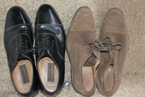 lot 588 image: Mens Dress Shoes