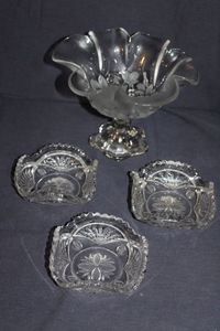 lot 610 image: Vintage Mikasa Bianca Crystal Bowl and 3 Vintage Cut Glass Bowls