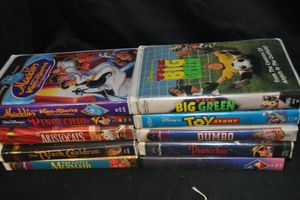 lot 621 image: Childrens VHS Tapes, Titles shown in Photos