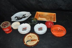 lot 638 image: Variety of Vintage Ashtrays