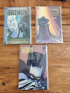 lot 17 image: Selection of vintage DC Comics - variety of Batman comics
