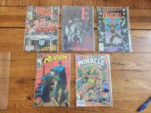 lot 23 image: Selection of vintage DC Comics - 1988-89 - Star Trek, Mister E, BatGirl, Robin, and Mister Miracle