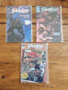 lot 37 image: Selection of vintage DC Comics - 1990 - The Shadow Strikes - #1,2,5